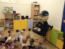 2025-09-25 Wizyta Policjanta